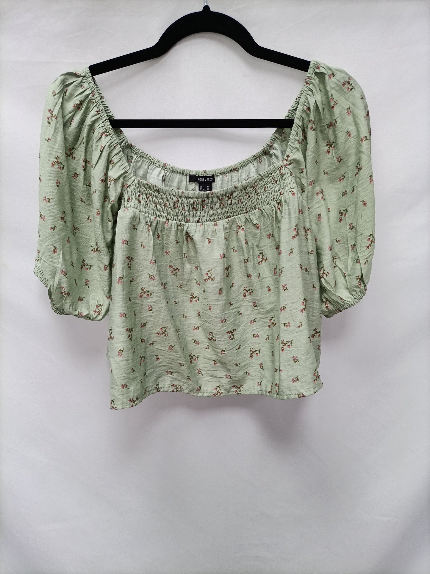 FOREVER21. Green Tm flower top