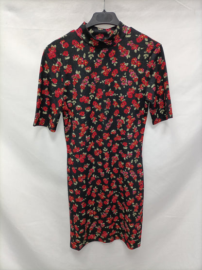 LEFTIES. Short floral Ts dress
