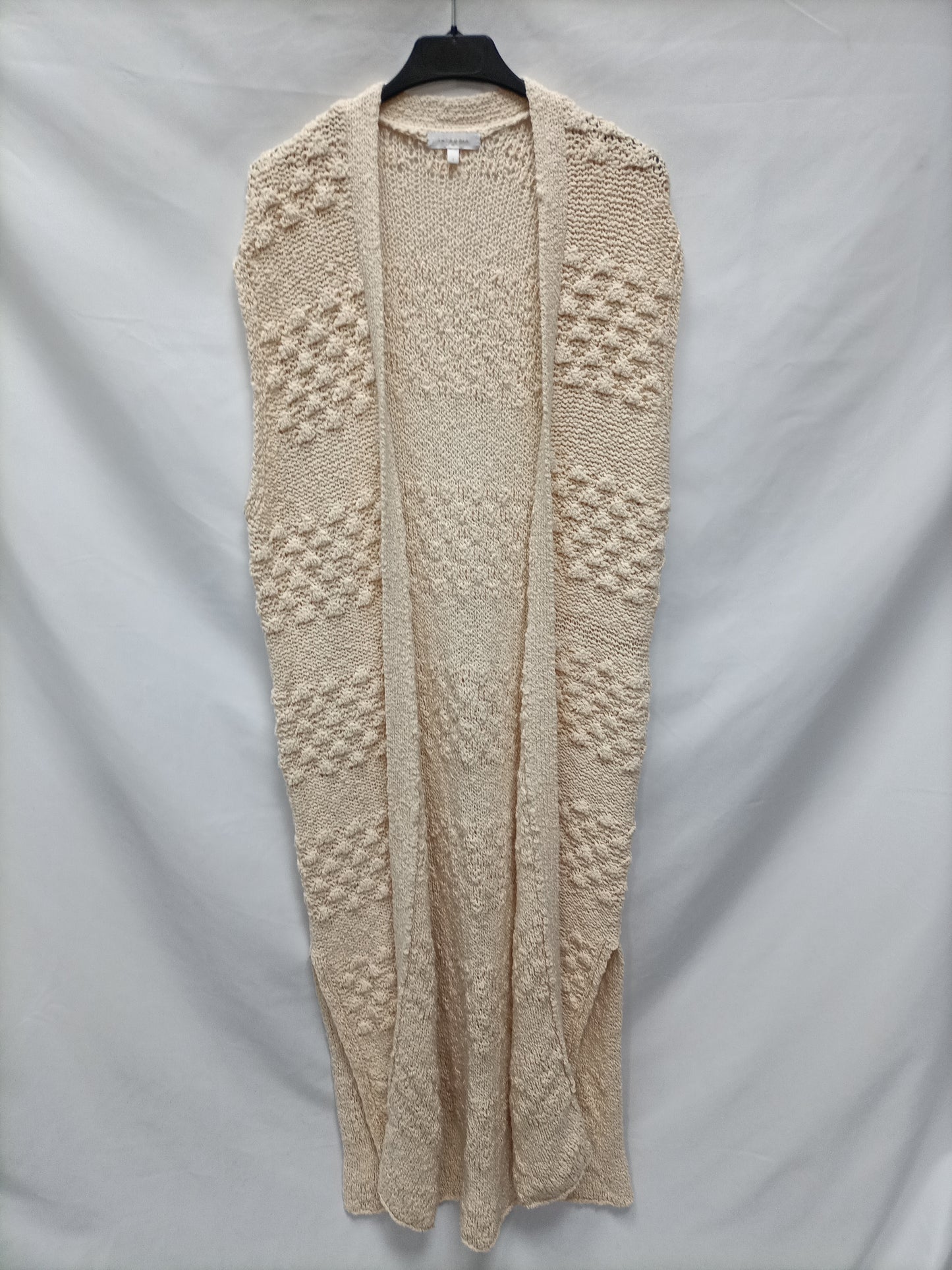 INTROPIA. Long beige vest Ts