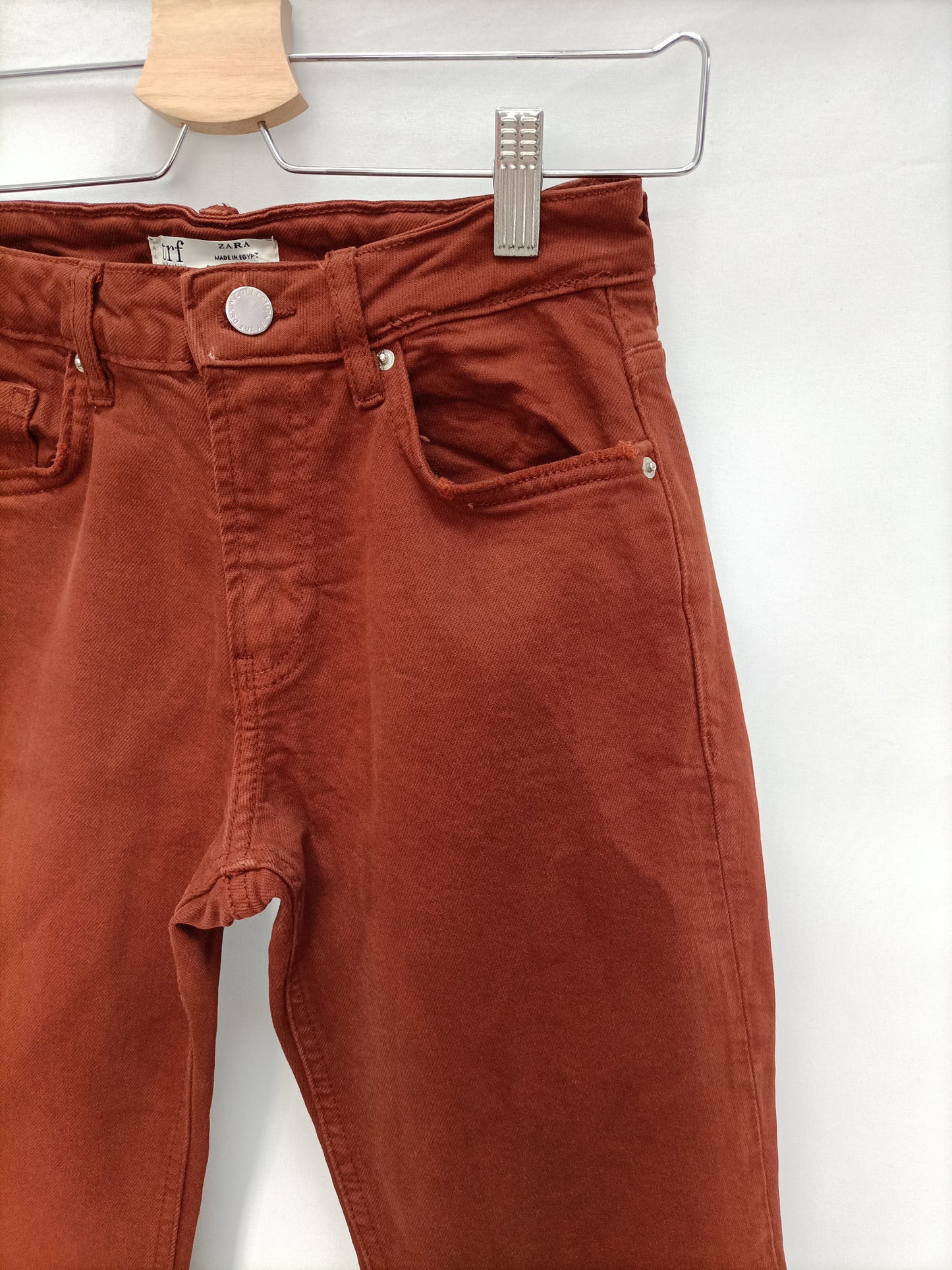 ZARA. Denim trousers in tile size 34
