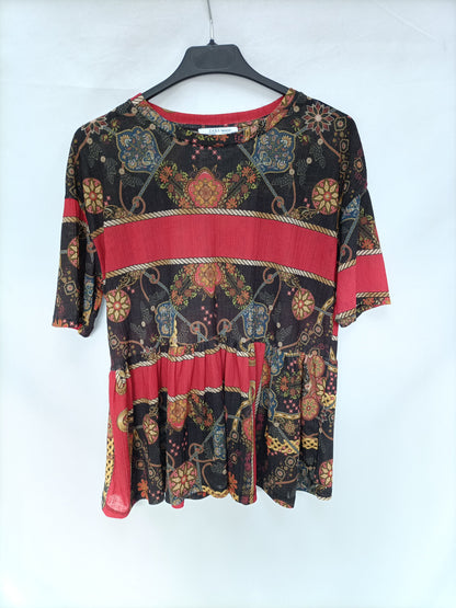 ZARA. Flowy printed T-shirt
