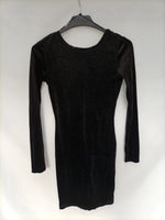 H&M. Vestido terciopelo negro  T.xs