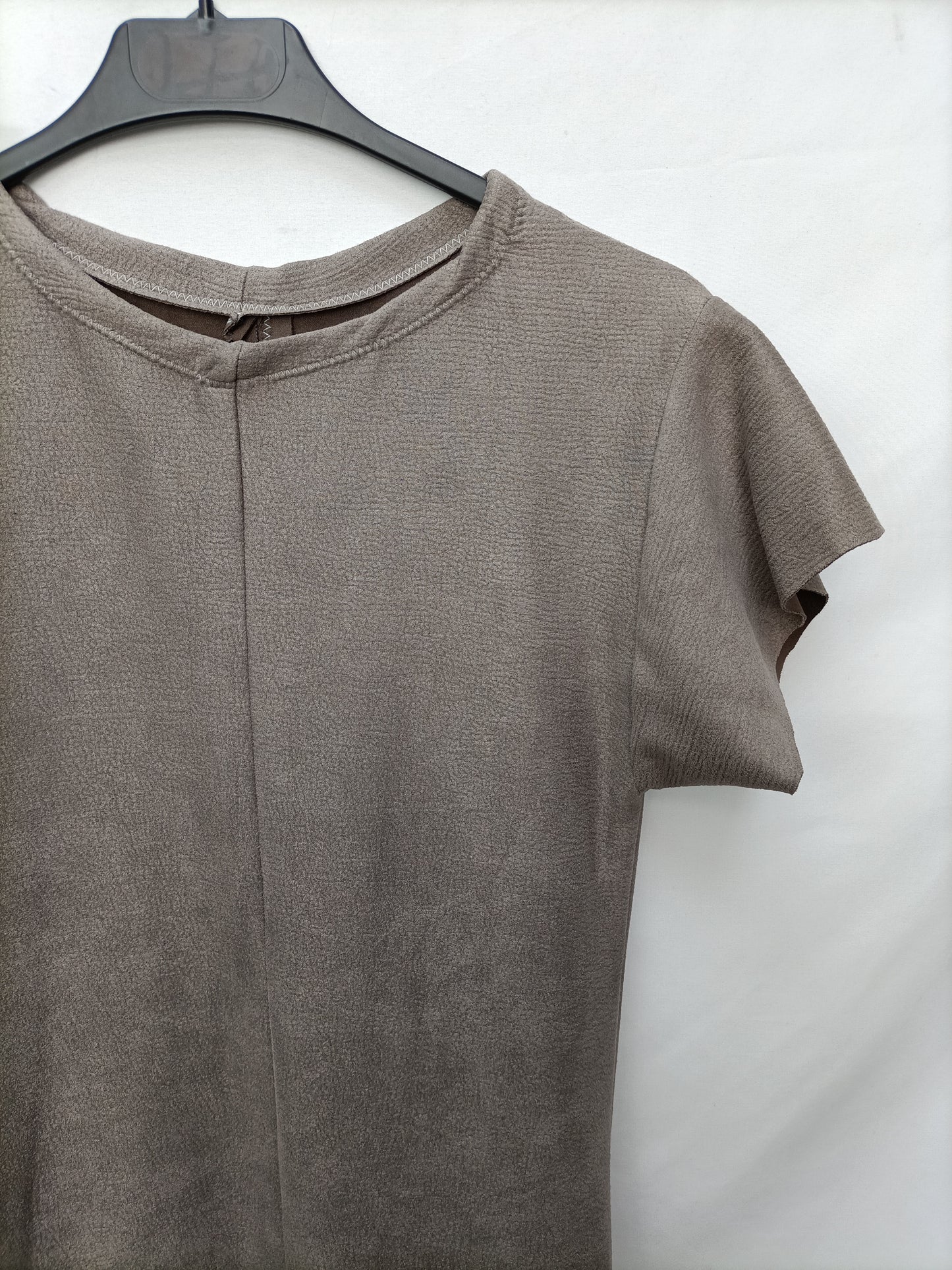 OTRAS. Vestido midi marrón T.m