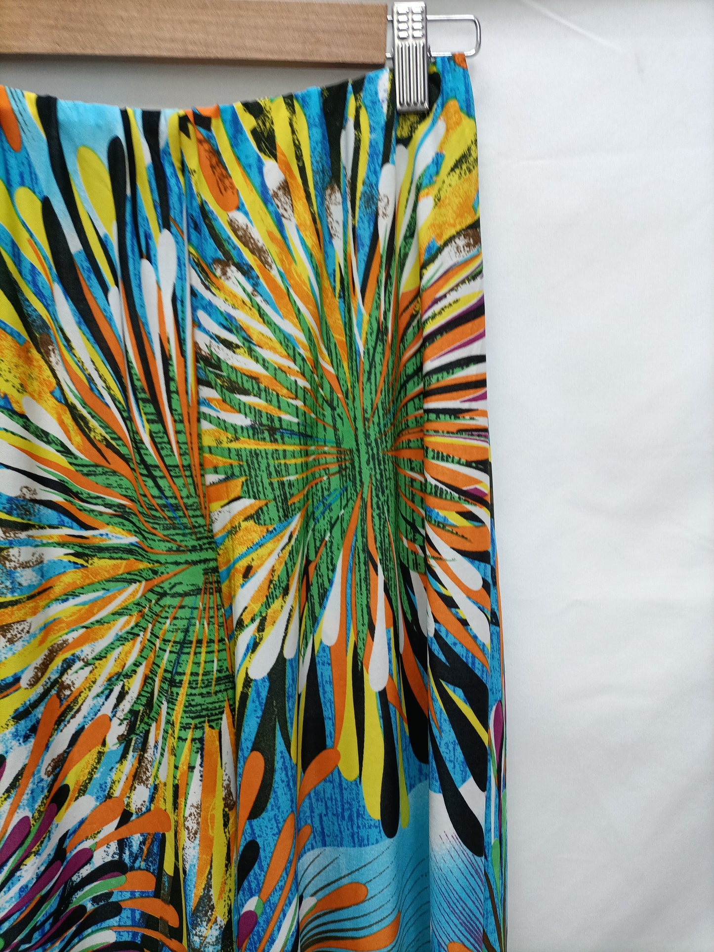 OTHERS. Printed fluid trousers Tu (L)