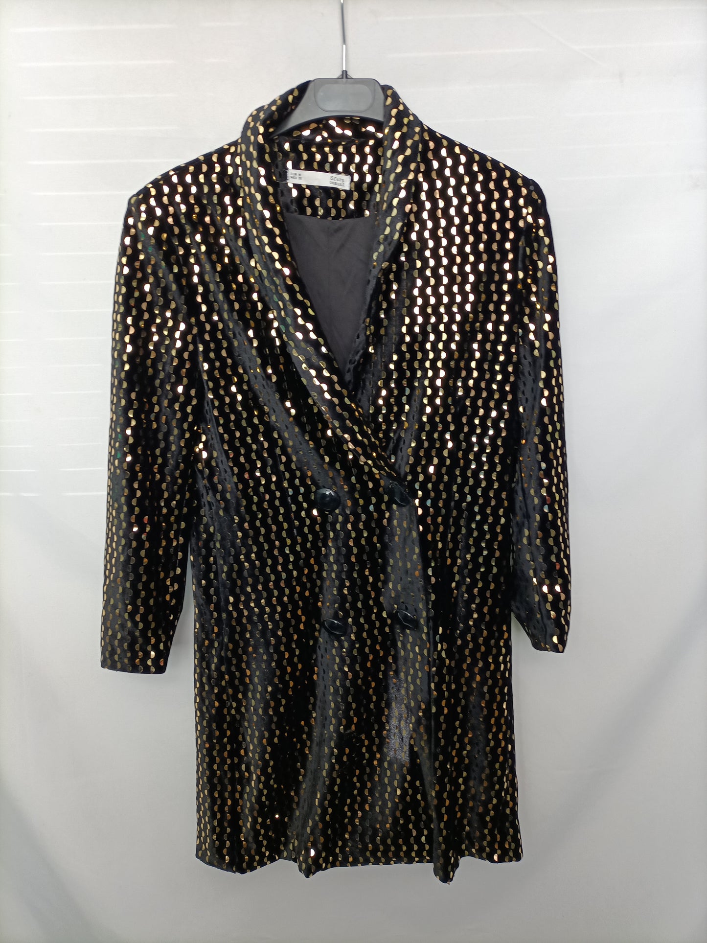 SFERA. Blazer terciopelo dorado T.m