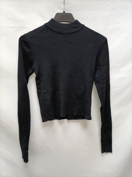 PULL&BEAR. Top negro cuello perkins T.m
