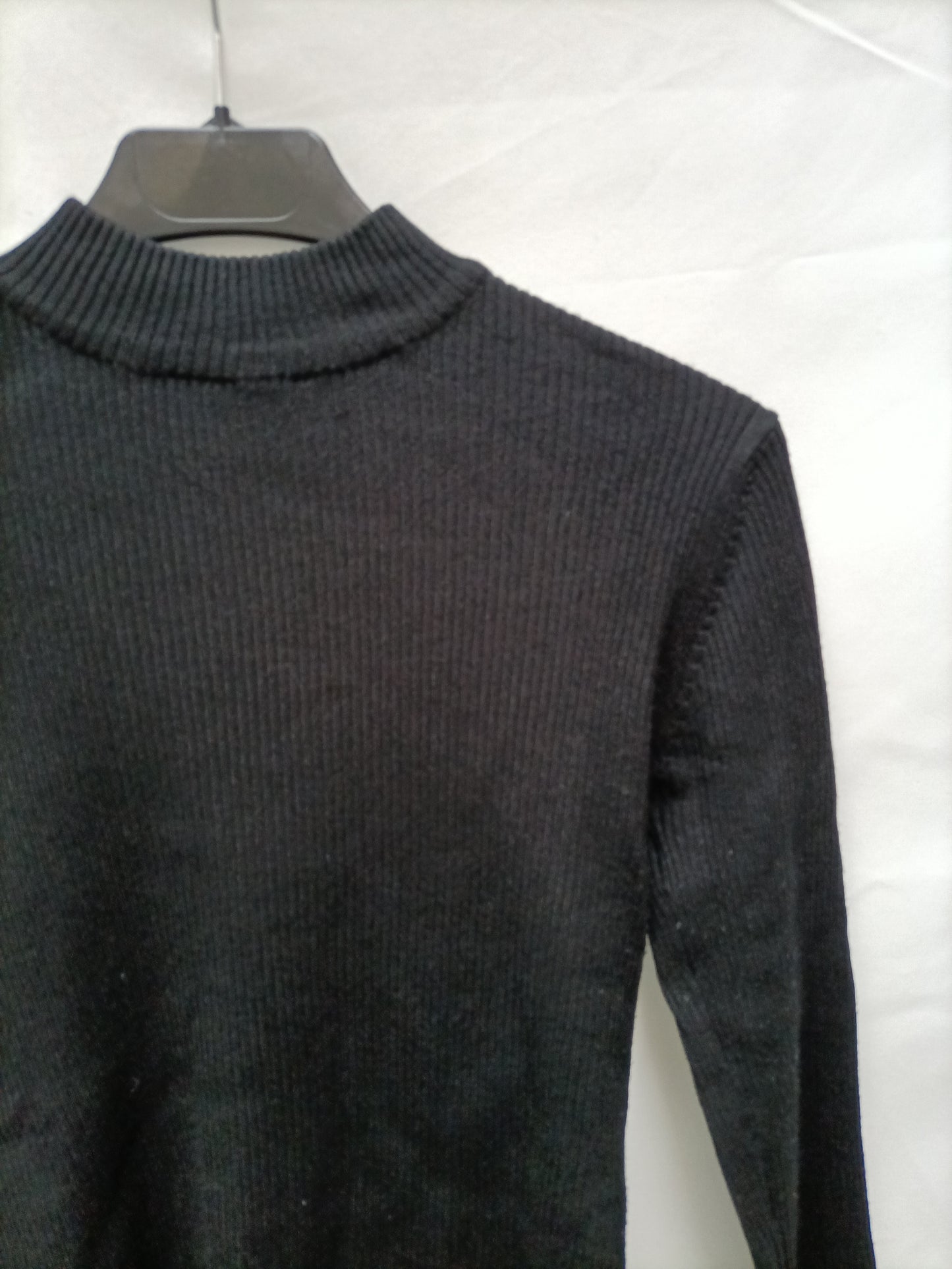 PULL&BEAR. Top negro cuello perkins T.m