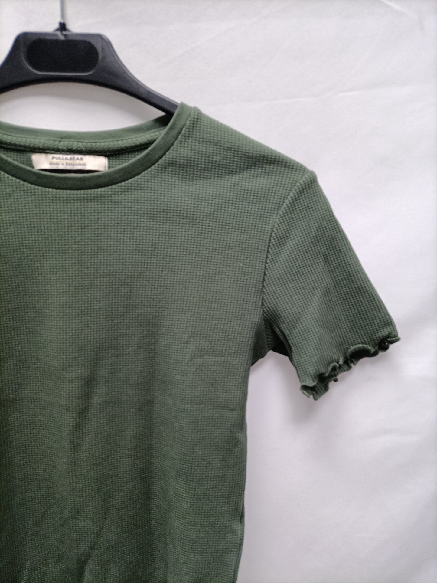 PULL&BEAR. Top verde textura T.m