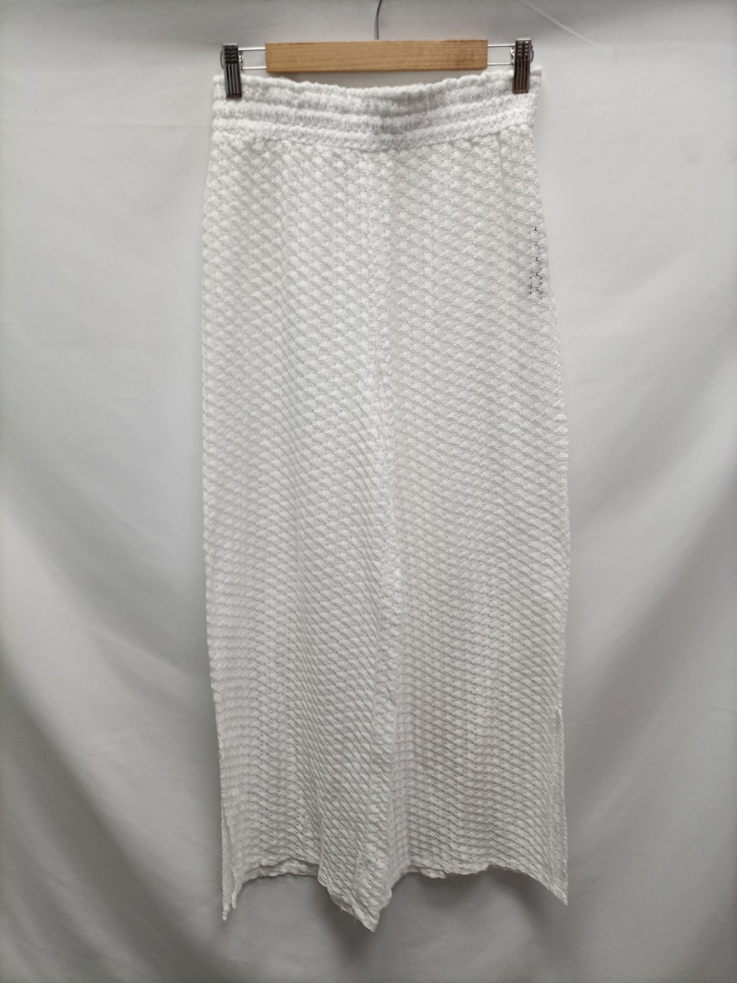 OYSHO. Pantalón Palazzo croché T.m