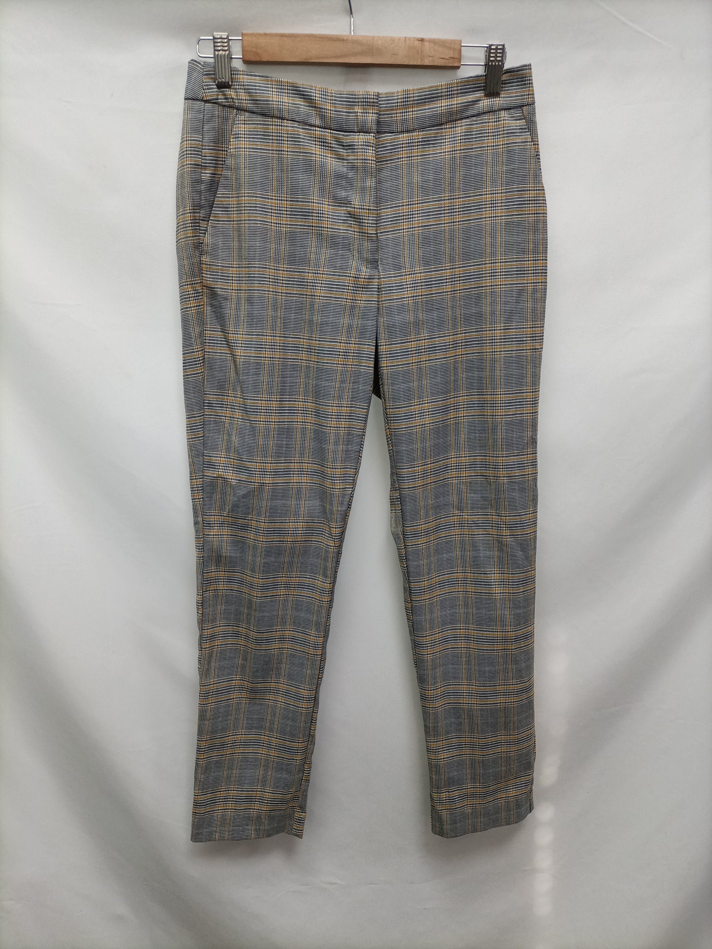 ZARA. Ts checked trousers