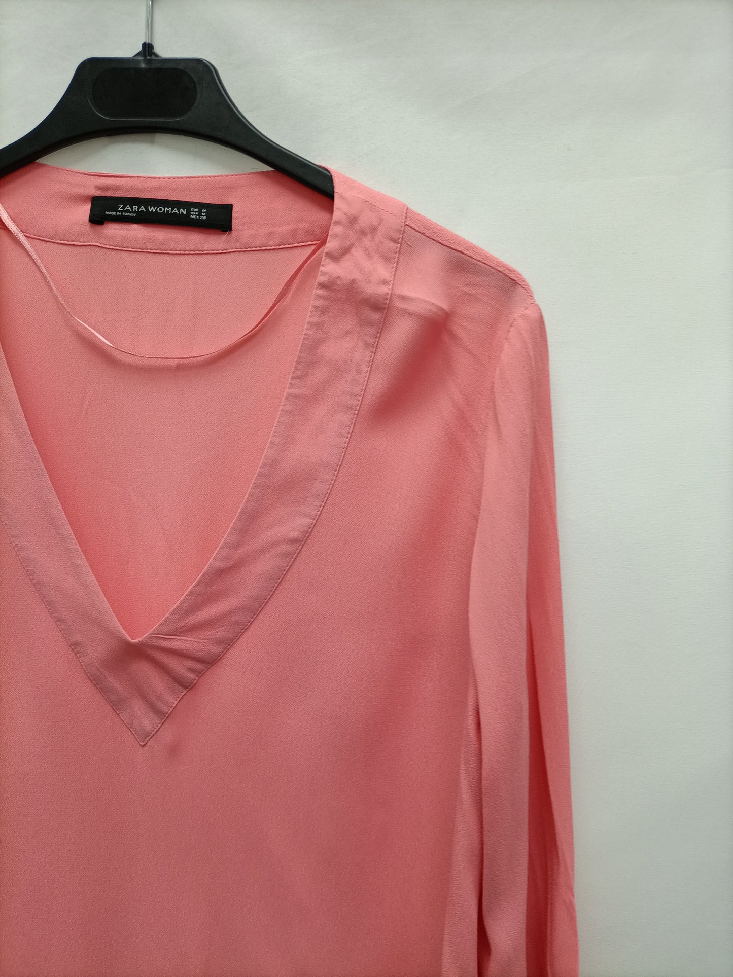 ZARA. Flowy pink blouse Tm
