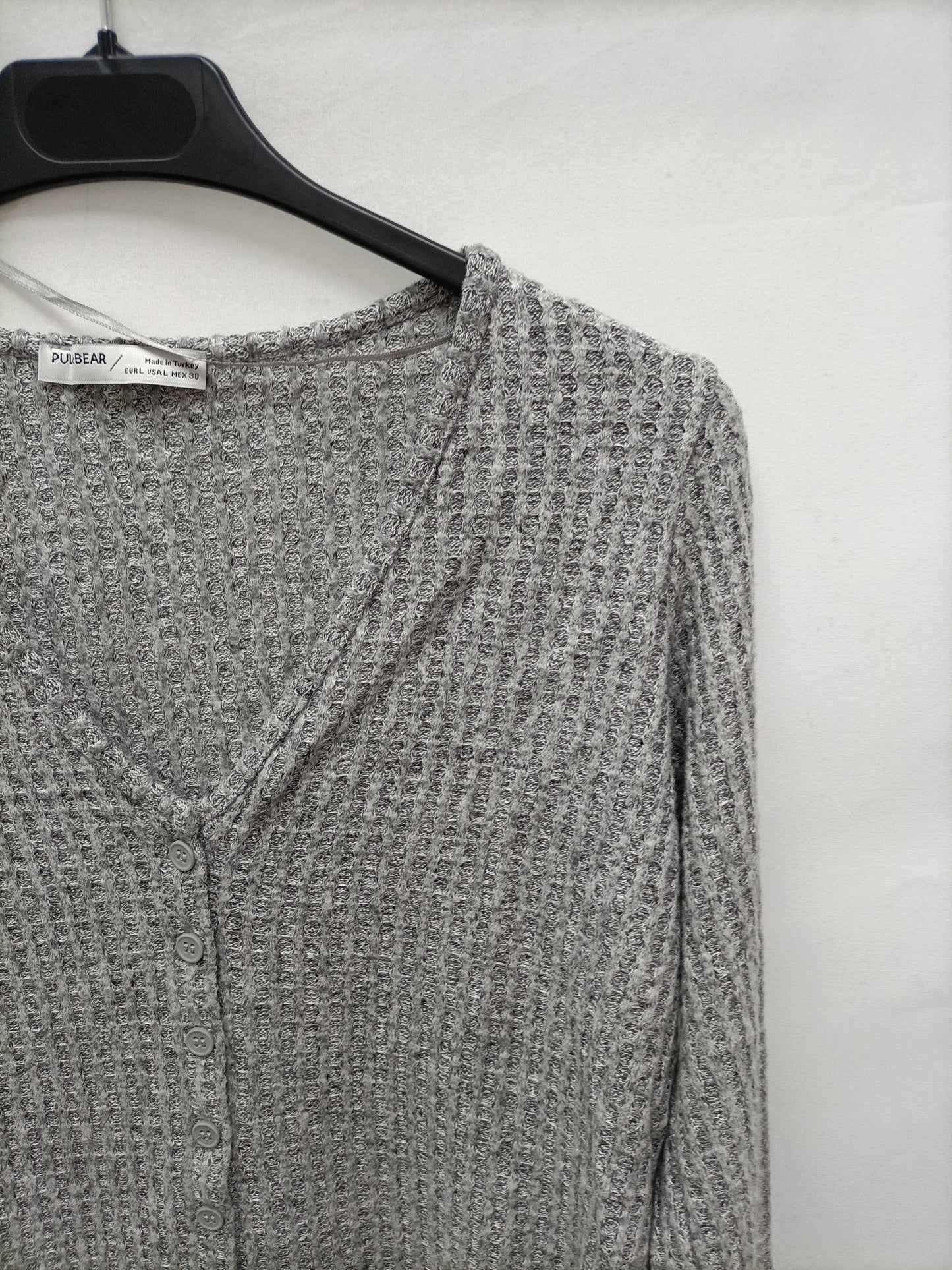 PULL&BEAR. Rebeca gris T.L
