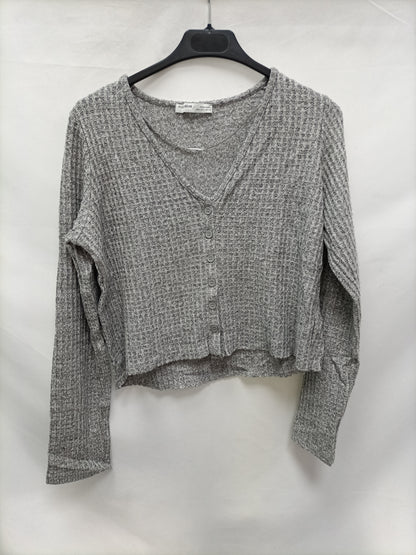 PULL&BEAR. Rebeca gris T.L