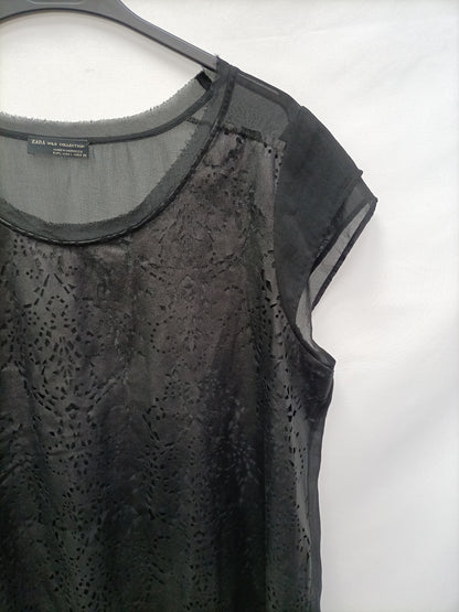 ZARA. Double textured blouse Tl