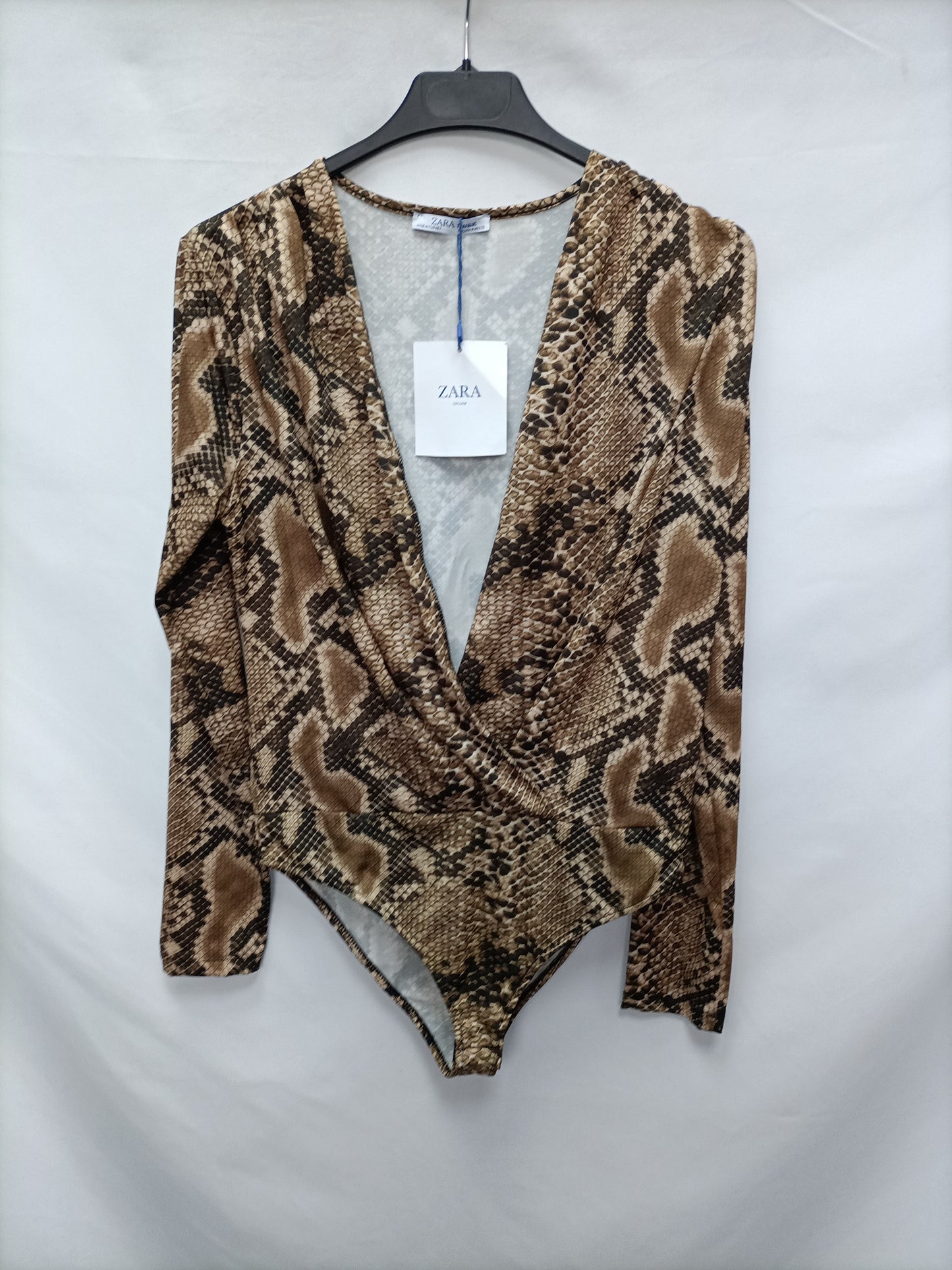ZARA. Animal print bodysuit Tm