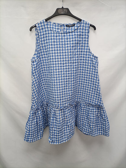 SHEIN. Vestido cuadros vichi T.l