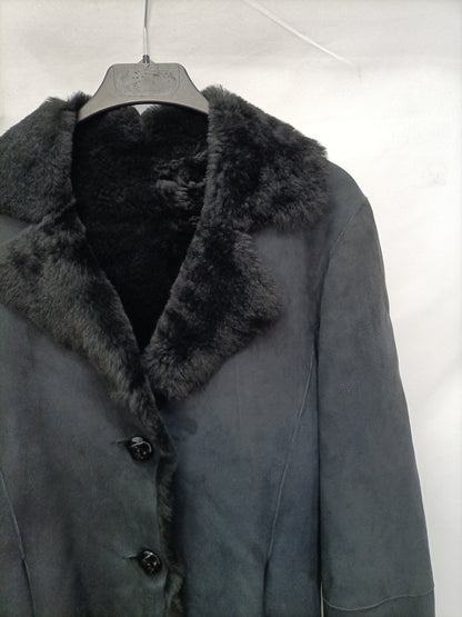 WHIRLWIND. Black fur jacket size 42