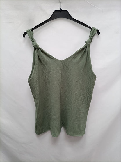 AEFAN. Top verde caqui  T.u (m)