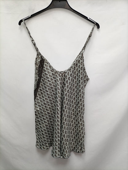 ÁLVAREZ ATELIER. Top gris flores T.u (m)