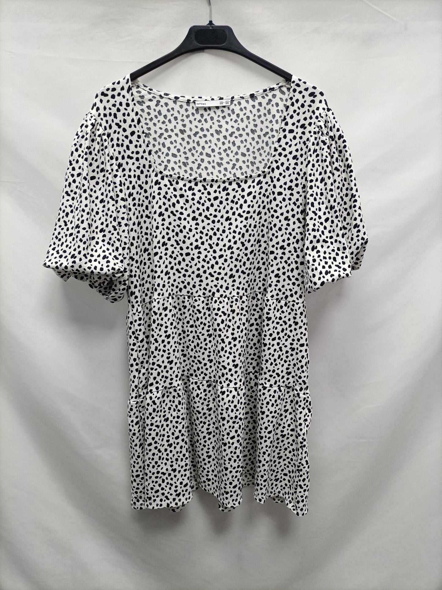 LEFTIES. White cow print dress T.xs