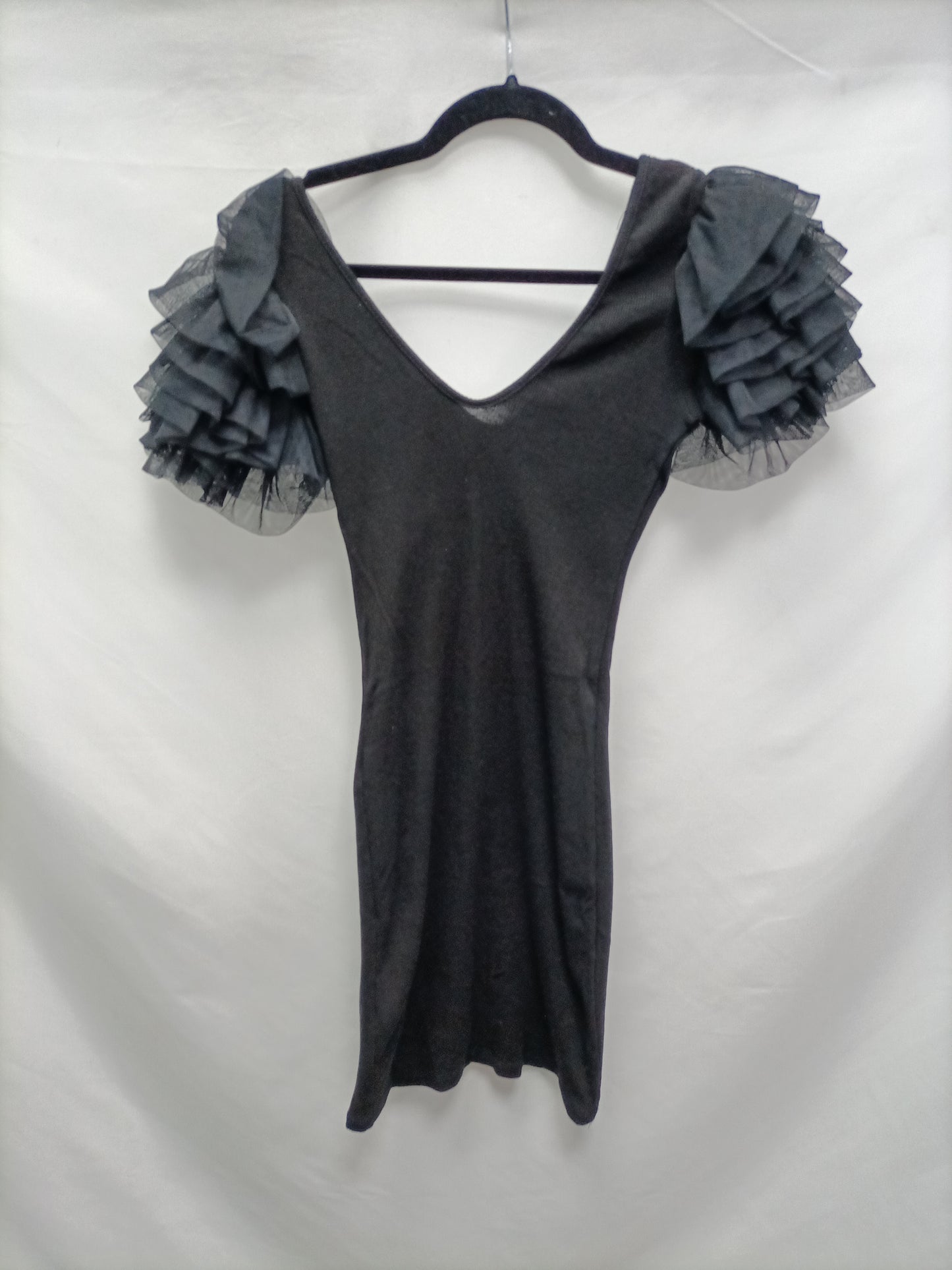 OTRAS. Vestido negro mangas T.u(s)