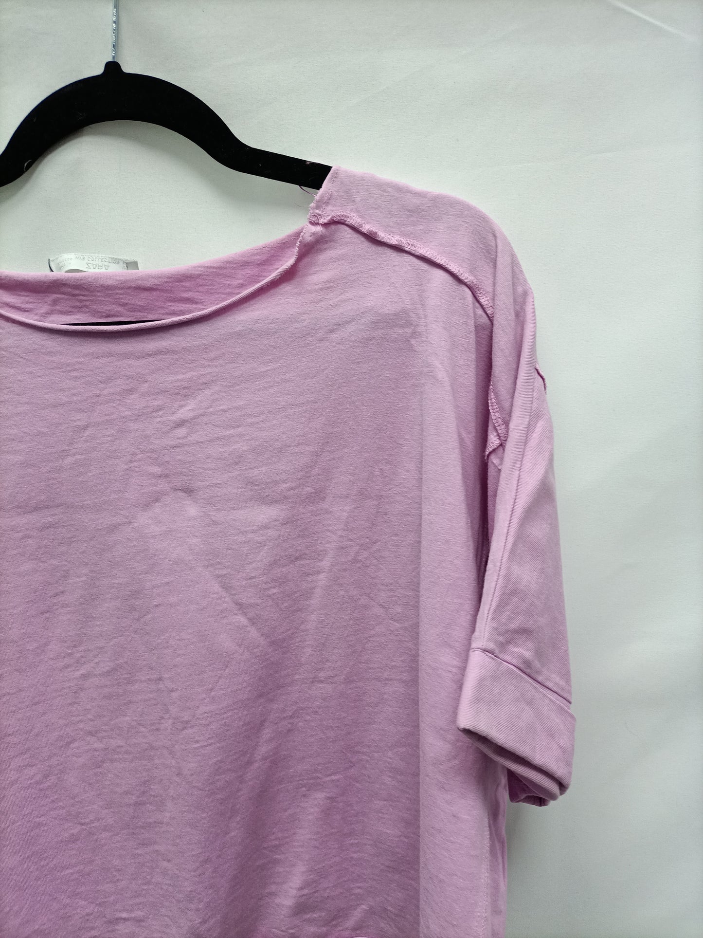 ZARA. Camiseta oversized rosa T.s