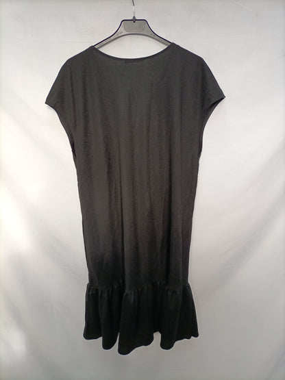 ZARA. Vestido midi negro T.m