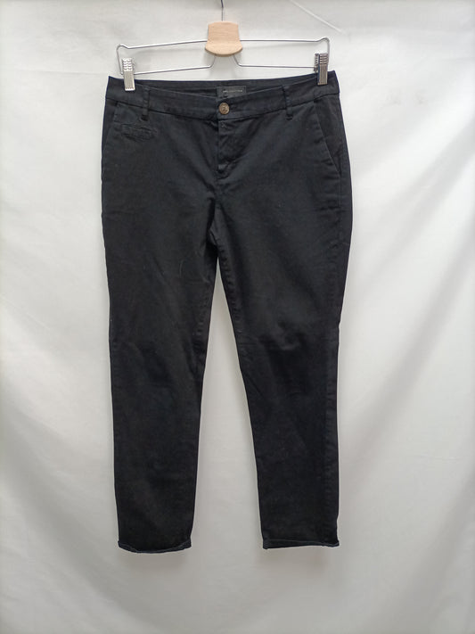 MANGO.Pantalones chinos negros T.36
