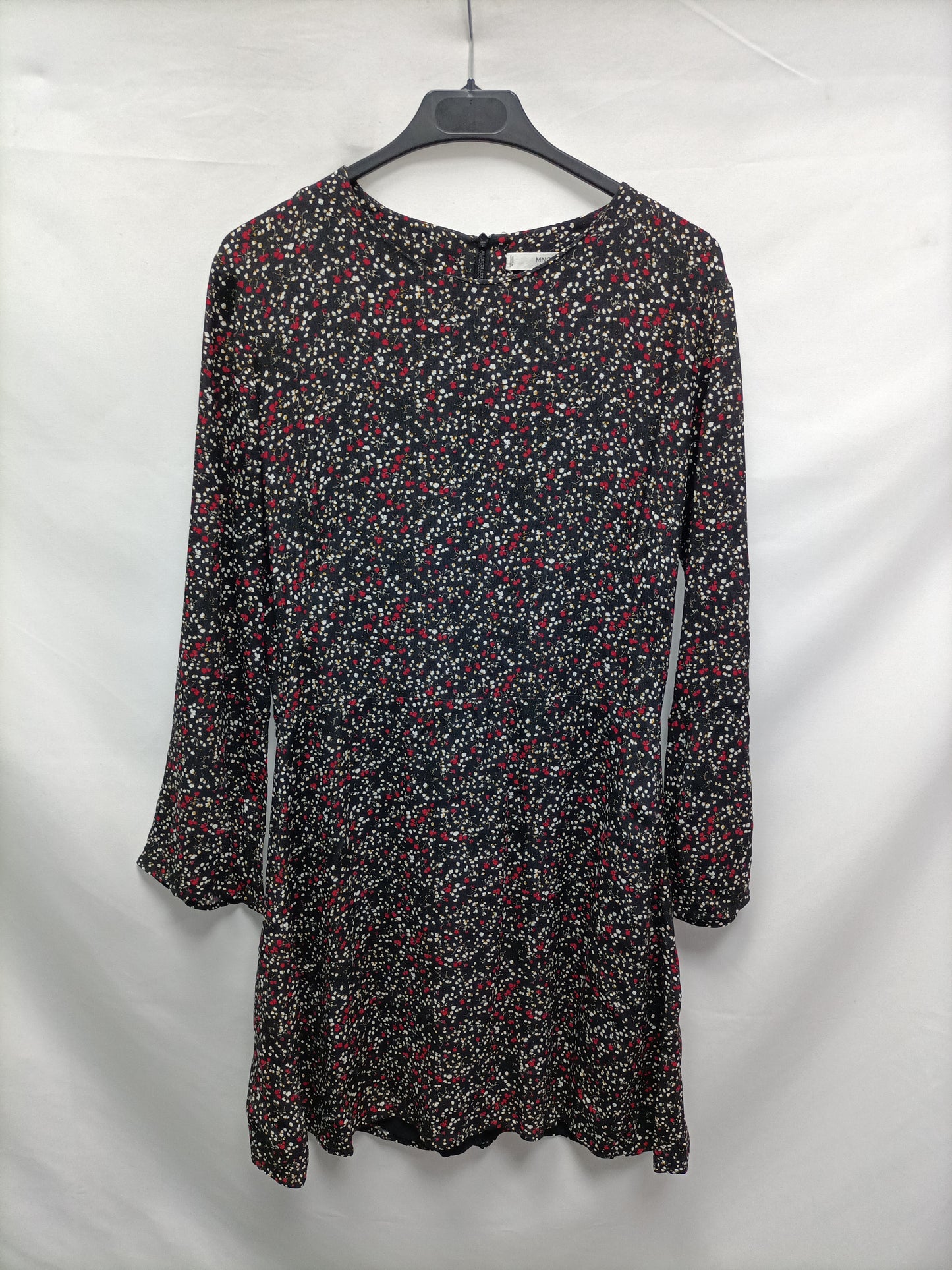 MANGO. Vestido negros florecitas T.m