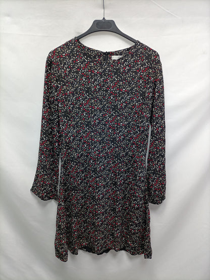 MANGO. Vestido negros florecitas T.m