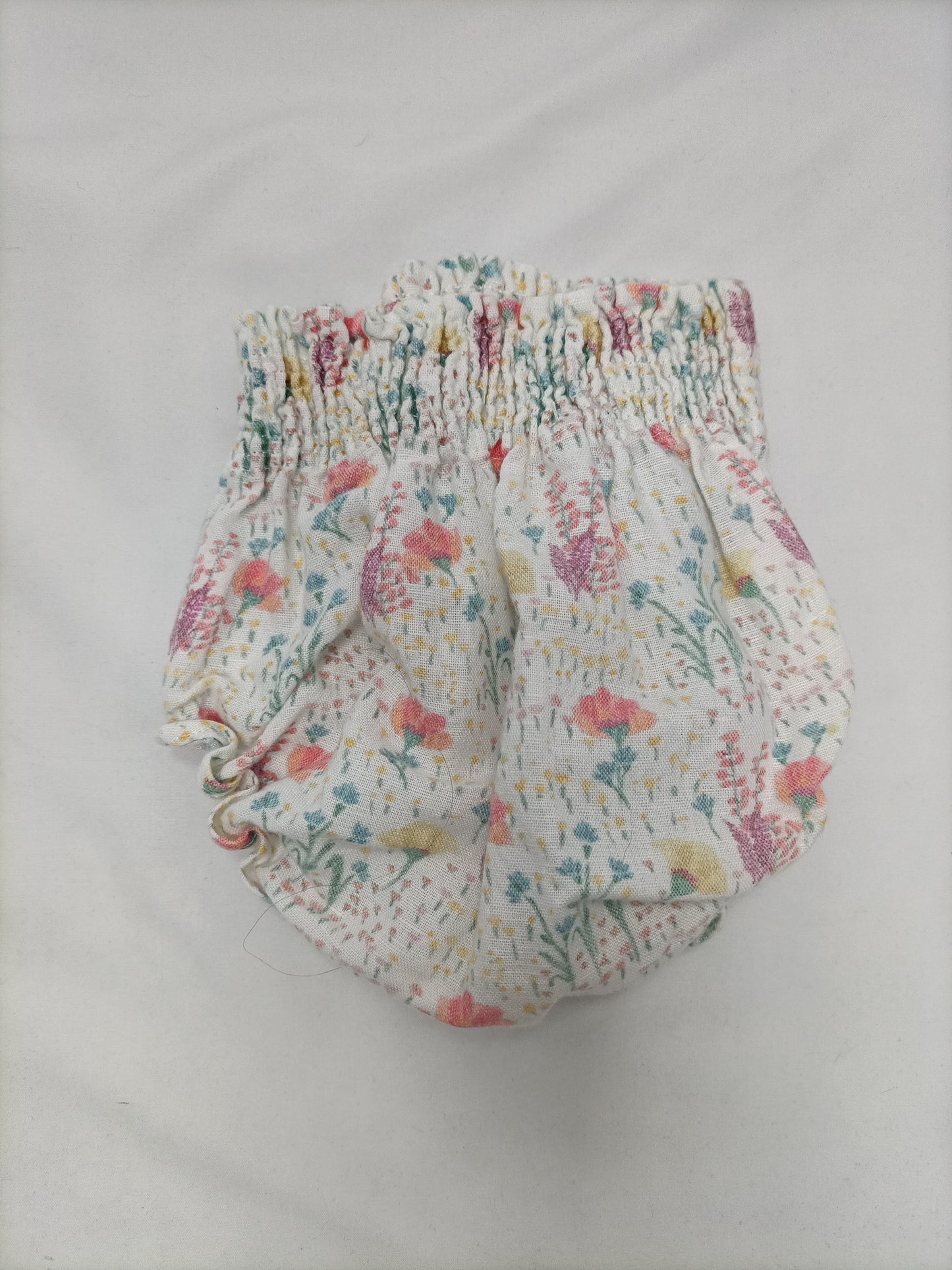 BONNET À POMPON. Ranita flores T.12m