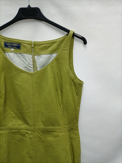 MINORITY. Total look piel T.40