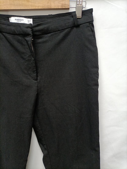 MANGO. Black Lycra trousers size 40