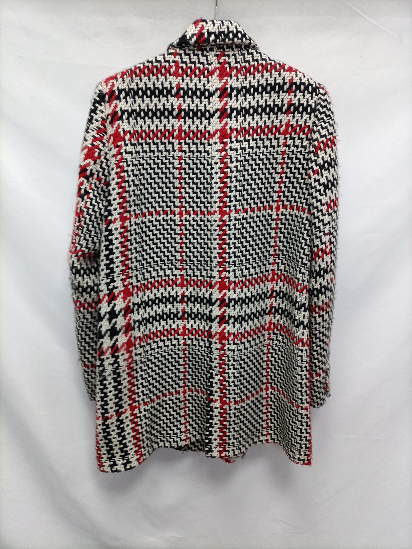 ZARA. Abrigo espiga de vestir T.s