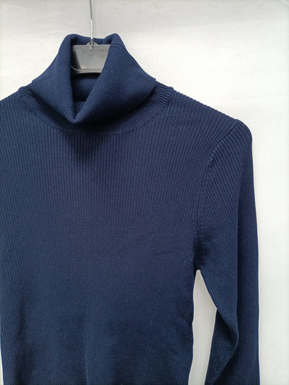 ZARA. Blue ribbed Ts top