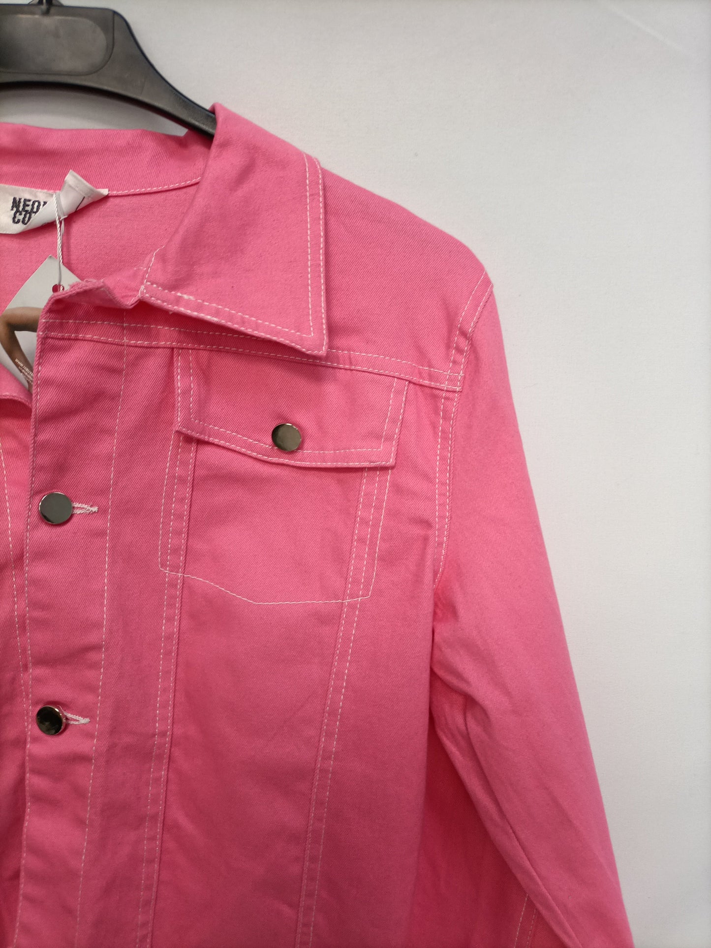 NEON COCO. Chaqueta rosa T.s