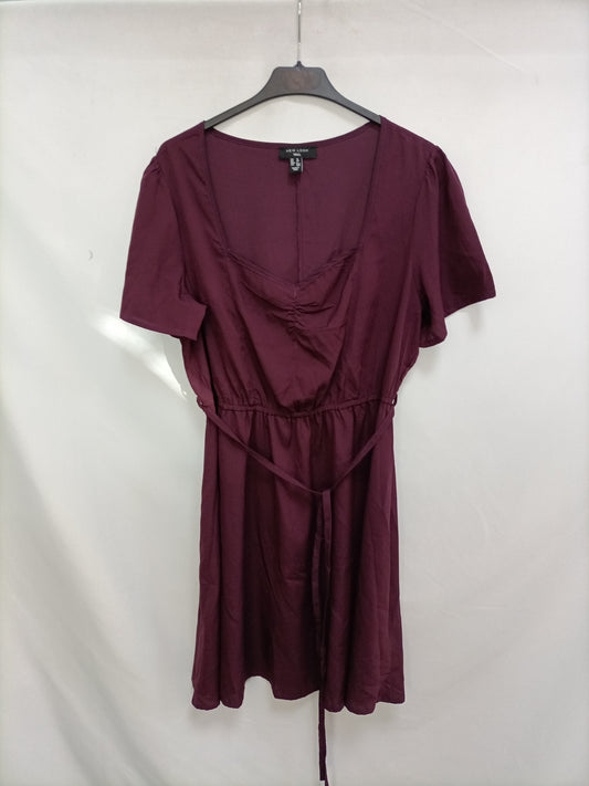 NEW LOOK. Wine-colored dress, size 40