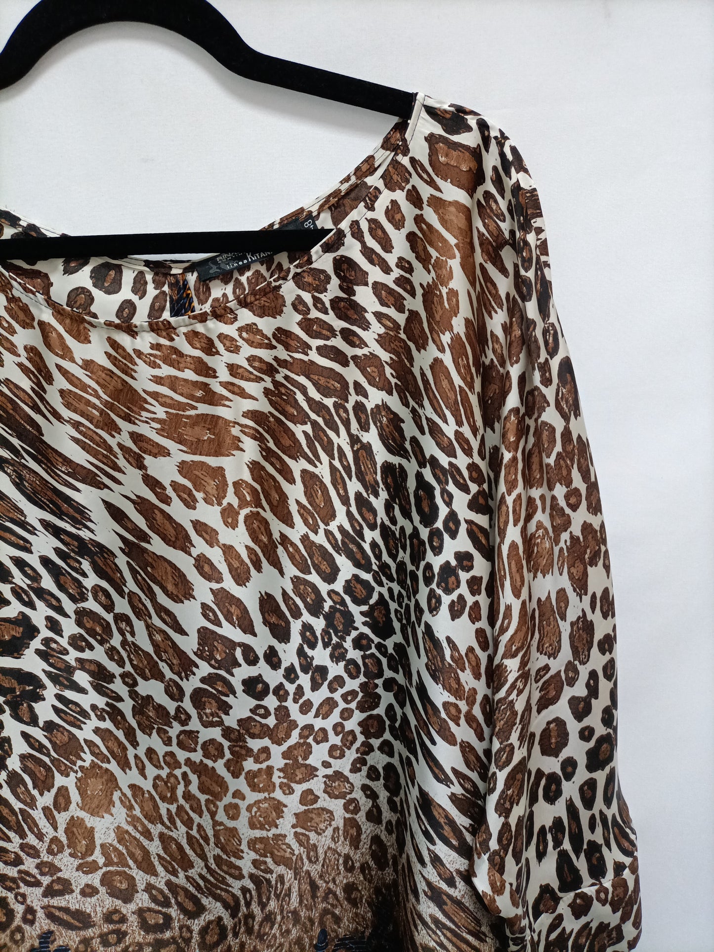 RINASCIMIENTO. Vestido corto estampadaT.46