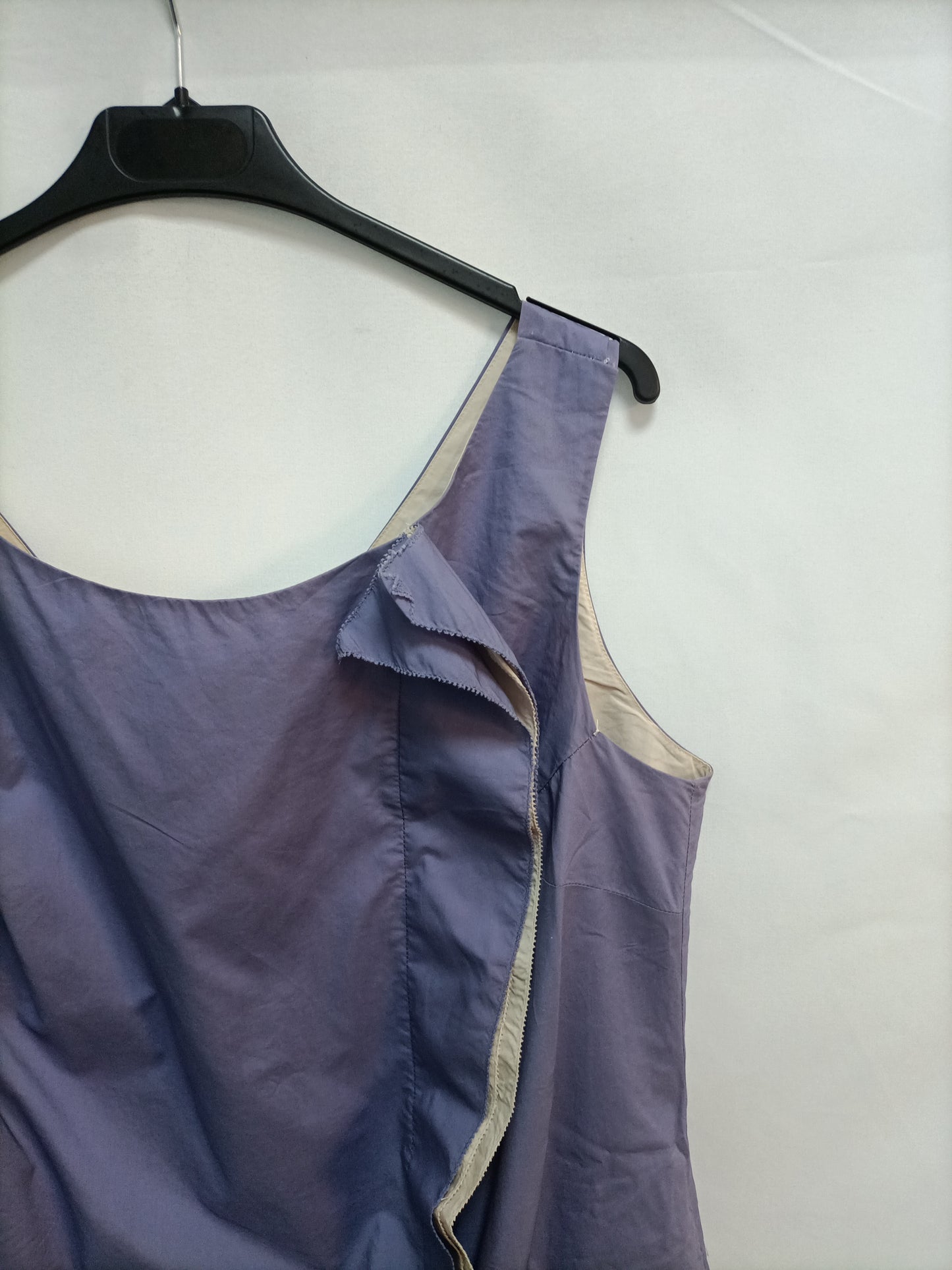 INTROPIA. Two-tone short dress, size 44