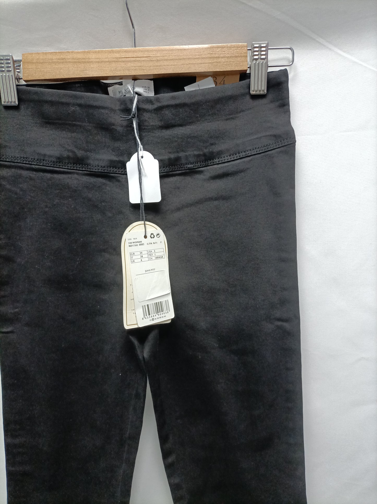 MANGO. Leggins negros T.34