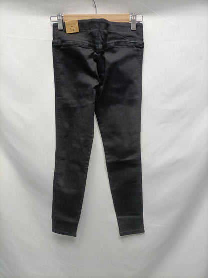 MANGO. Leggins negros T.34