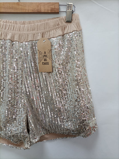 STREET LEVEL. Flowing sequin shorts Tu (m)