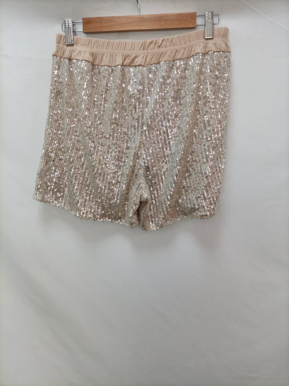 STREET LEVEL. Flowing sequin shorts Tu (m)