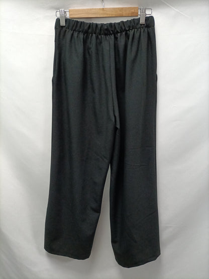 A PIE DE CALLE . Pantalón culotte negro T.s/m