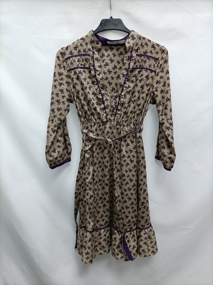 BERSHKA. Vestido corto flores T.m