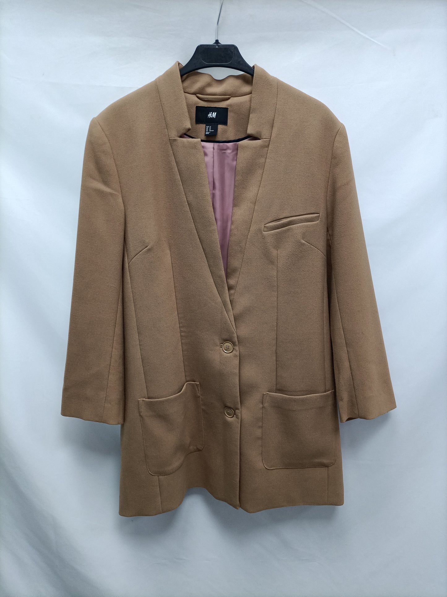H&M. Abrigo de paño Camel T.42
