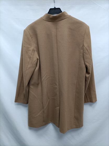 H&M. Abrigo de paño Camel T.42