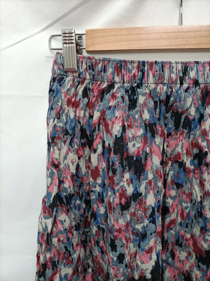 ABERCROMBIE. Tie-dye Ts short skirt