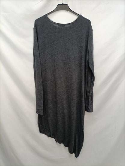 ZARA. Asymmetrical gray dress Tm