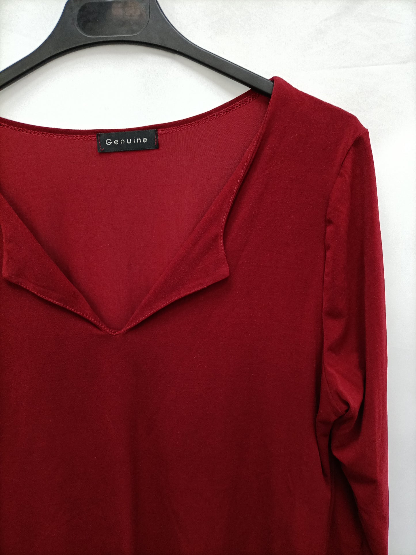 GENUINE. Camiseta flecos T.s